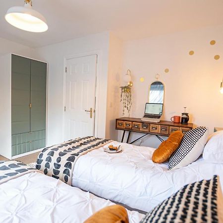 Ironside House, Thrapston King Or Twin Beds, Free Parking, Workspace, Corporates, Sleeps 8 Екстериор снимка