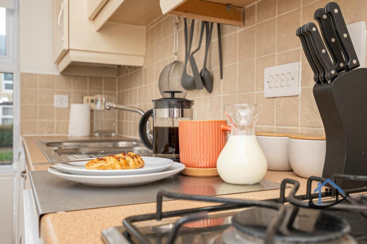 Ironside House, Thrapston King Or Twin Beds, Free Parking, Workspace, Corporates, Sleeps 8 Екстериор снимка