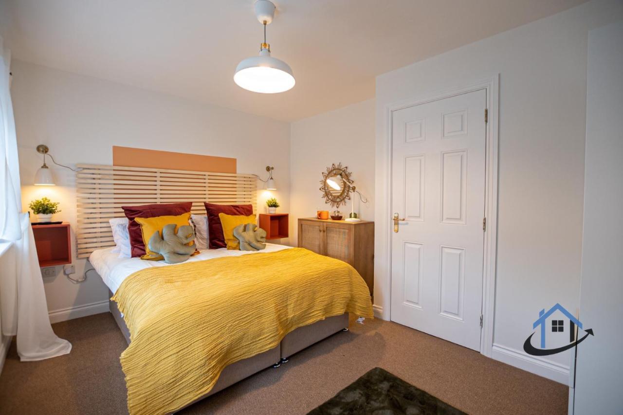 Ironside House, Thrapston King Or Twin Beds, Free Parking, Workspace, Corporates, Sleeps 8 Екстериор снимка