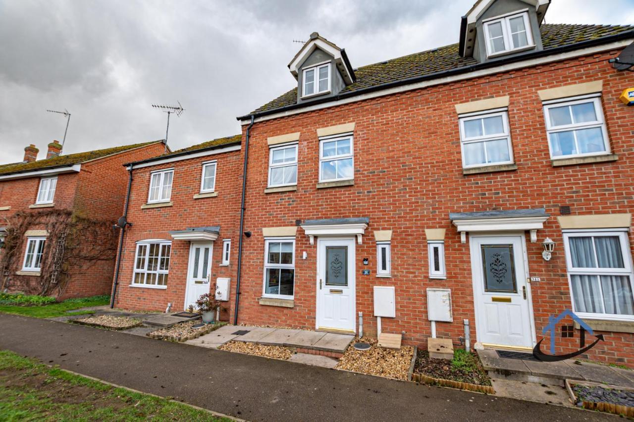 Ironside House, Thrapston King Or Twin Beds, Free Parking, Workspace, Corporates, Sleeps 8 Екстериор снимка